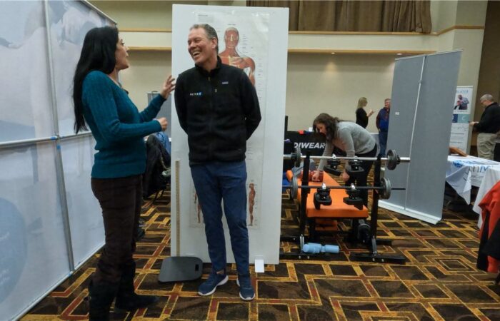 Eileen Durfee coaching an inventor one on one