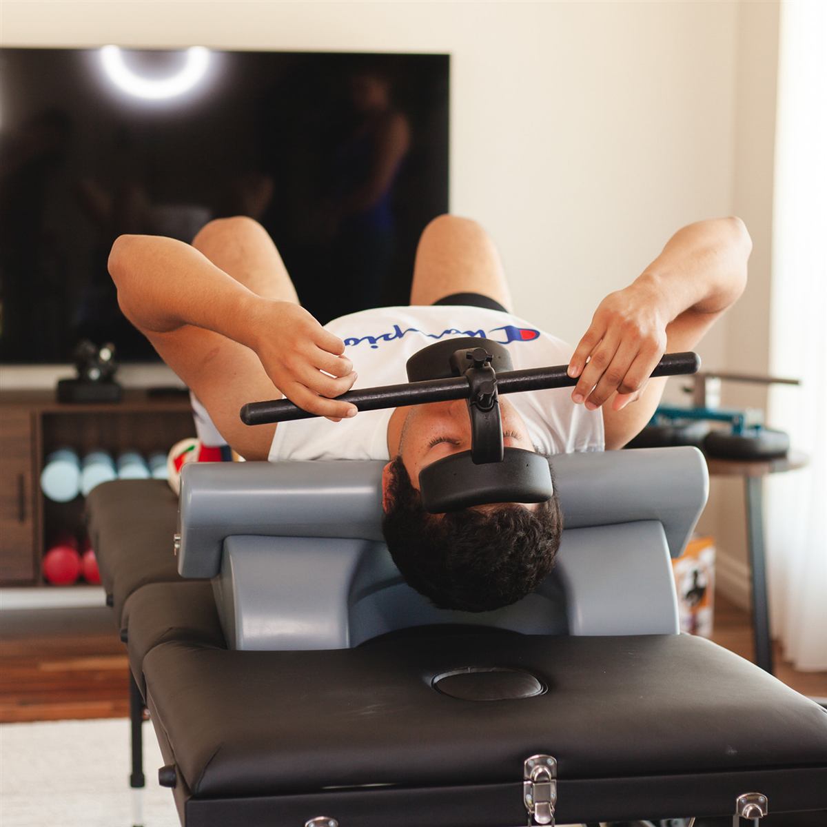 The Neck Shaper posture correction device in use