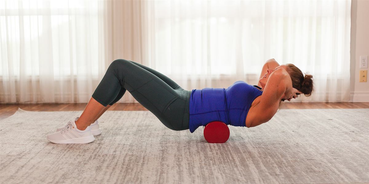Spinal alignment exercise using a Creatrix foam roll